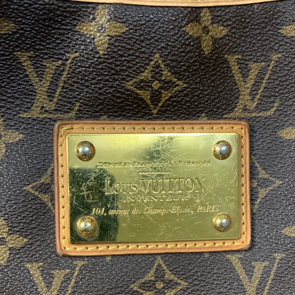Louis Vuitton Brown Monogram Shoulder Bag with Gold Accents - Picture 3 of 16